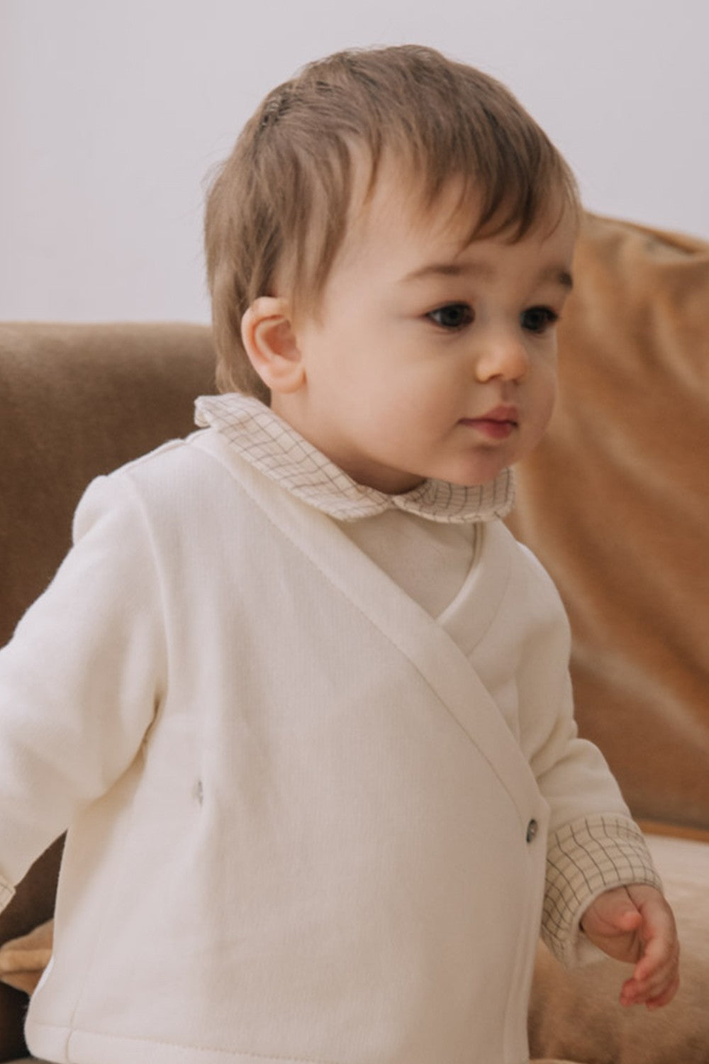 Chemise bébé beige en coton biologique à carreaux