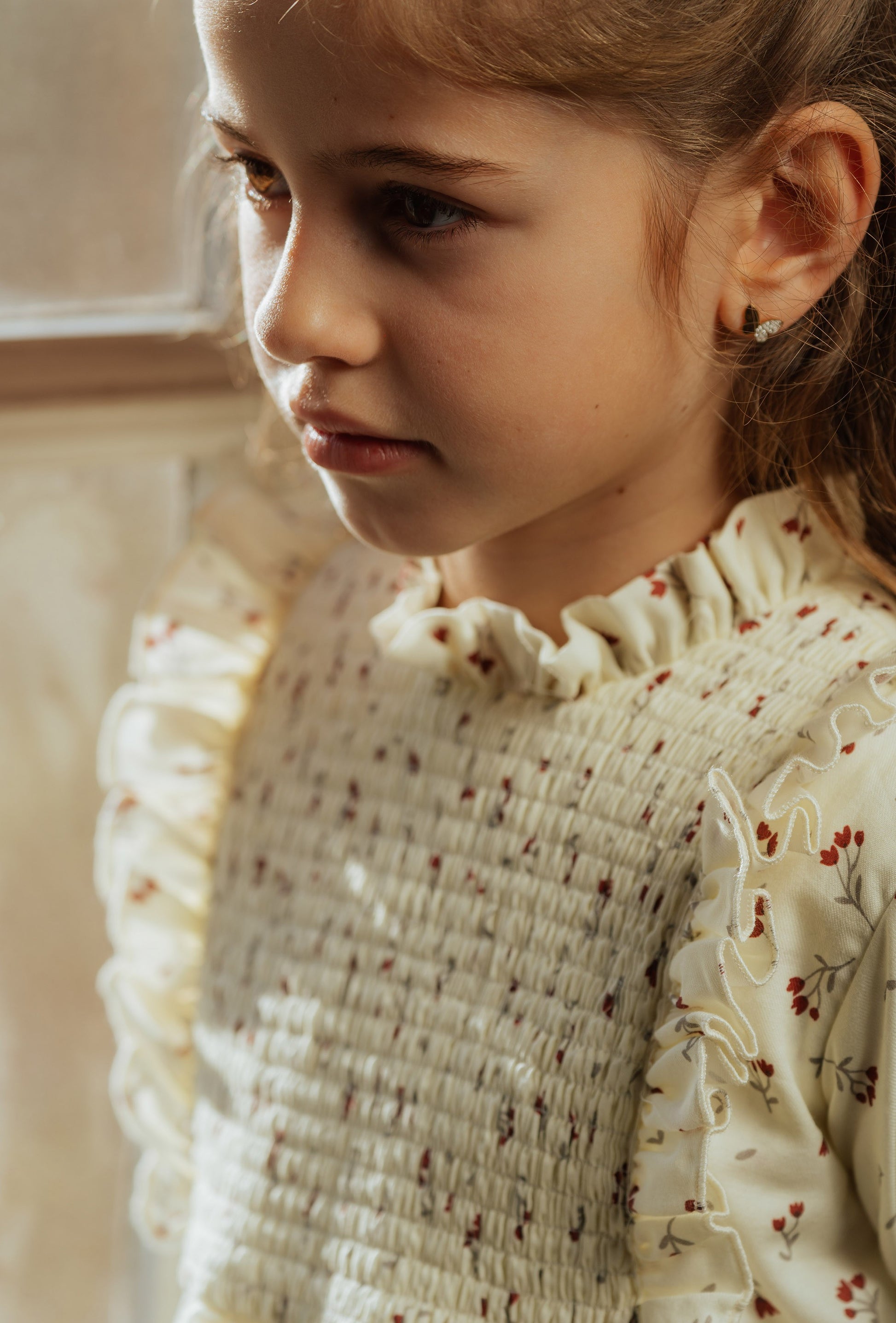 Robe crème tulipe à volants en coton 100% bio 