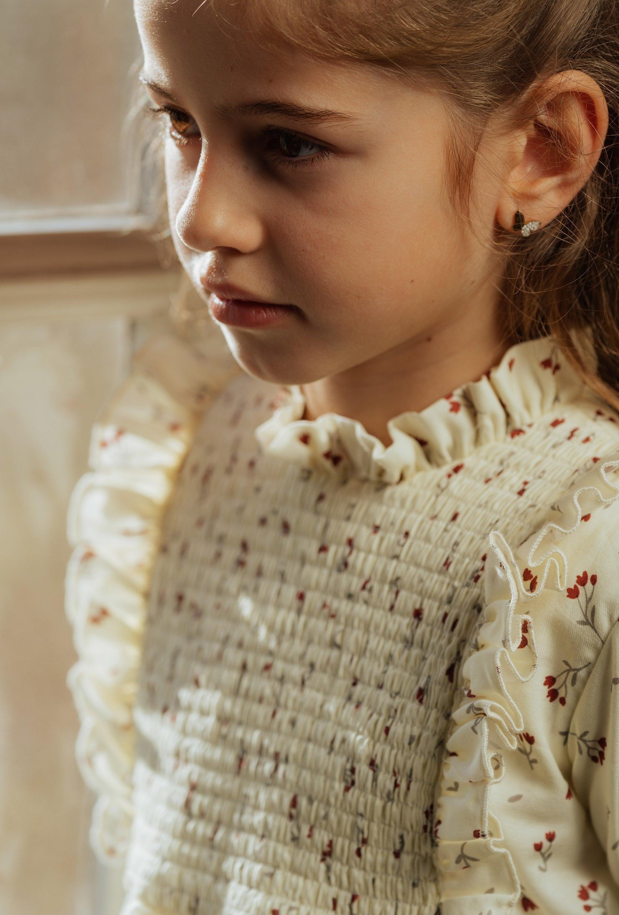 Robe crème tulipe à volants en coton 100% bio 